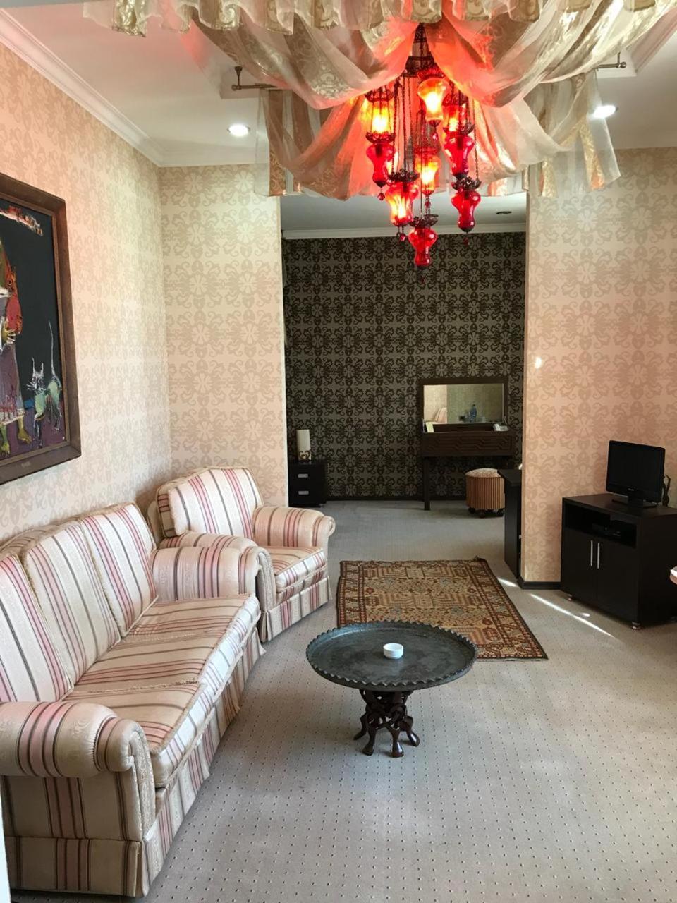 Villa Petrolea Hotel バクー エクステリア 写真