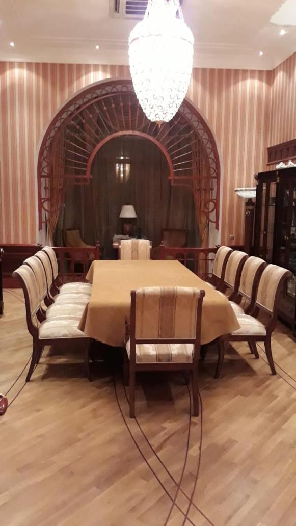 Villa Petrolea Hotel バクー エクステリア 写真